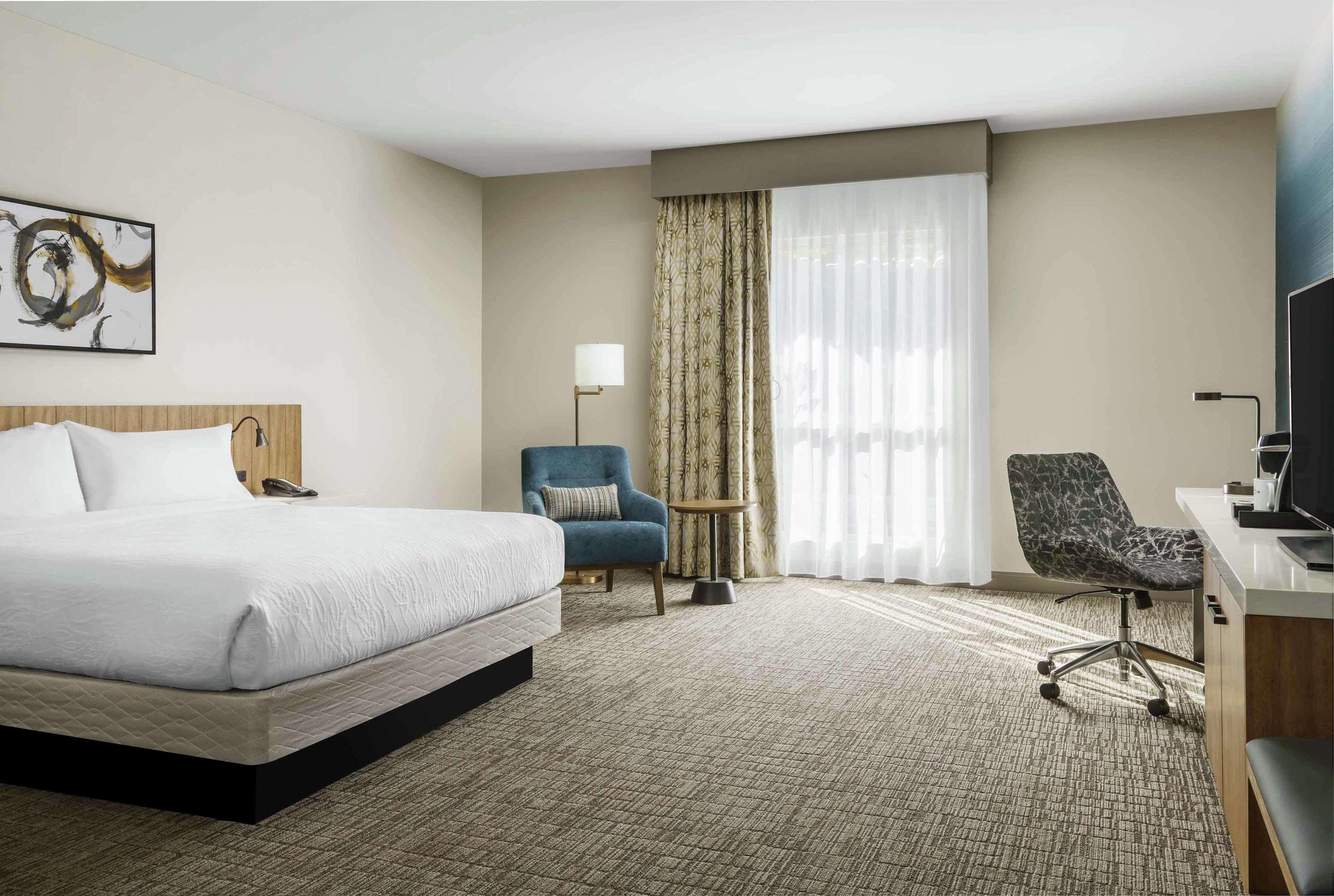 Hilton Garden Inn Сънивейл Екстериор снимка