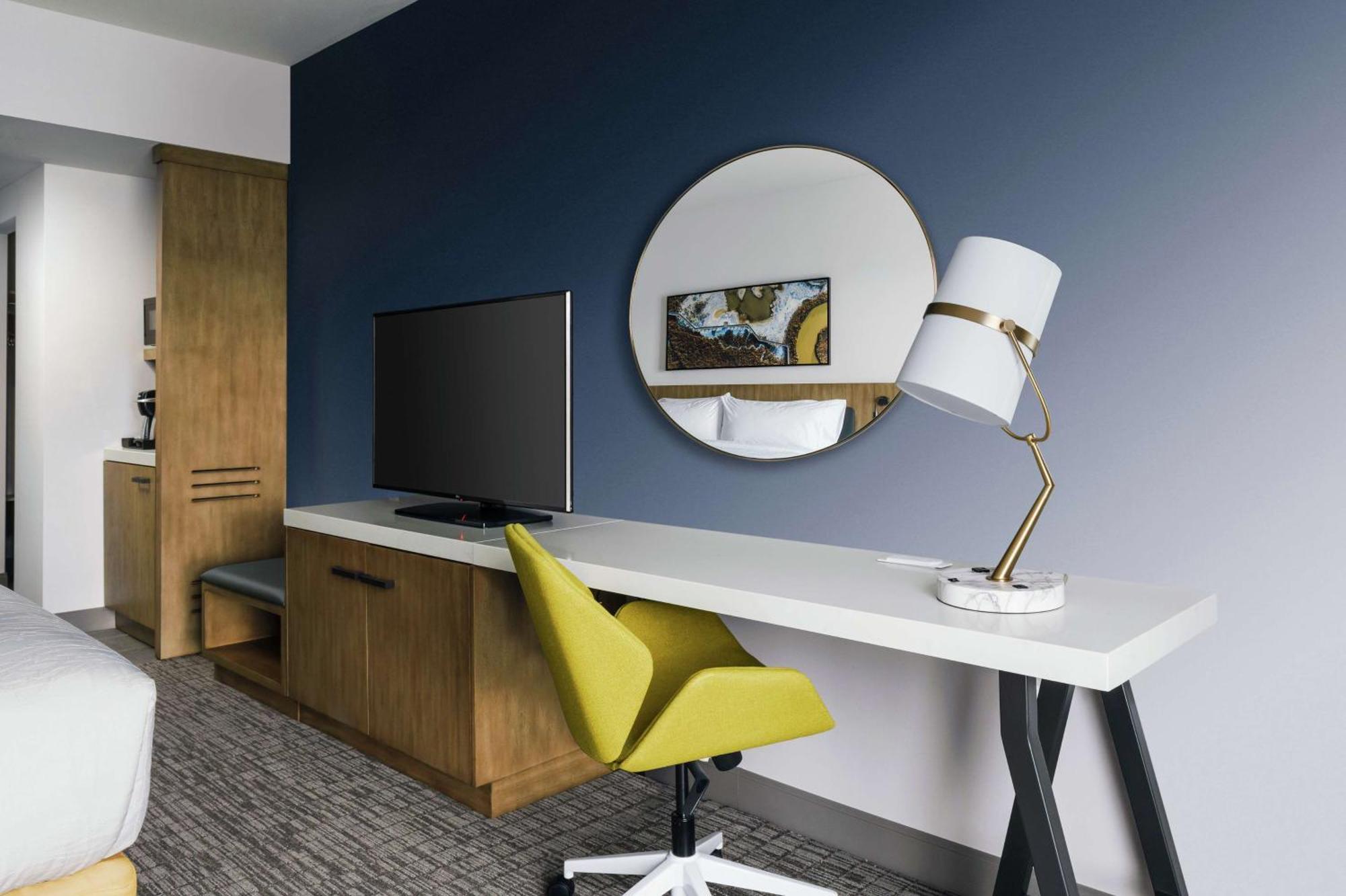 Hilton Garden Inn Сънивейл Екстериор снимка