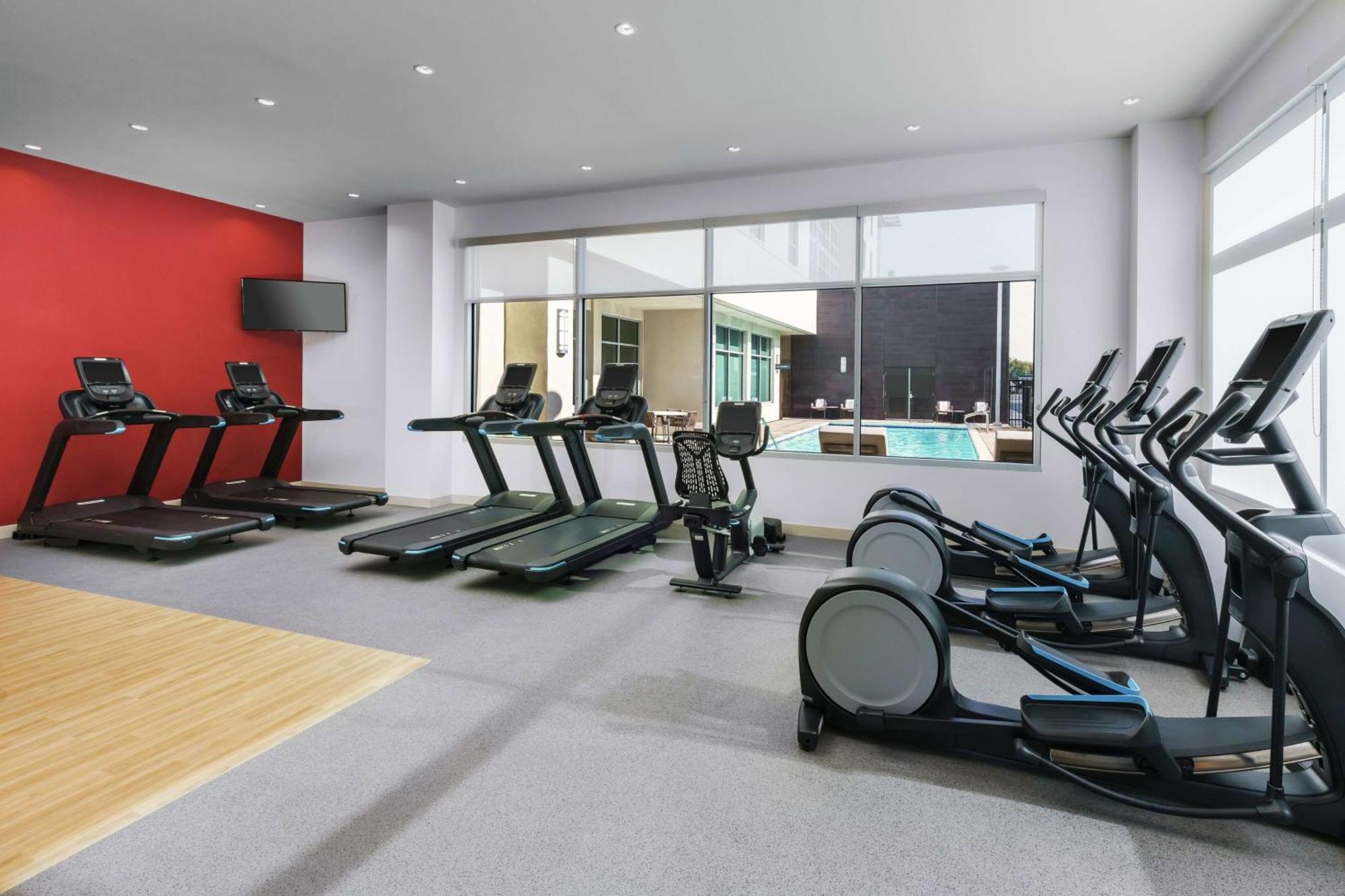 Hilton Garden Inn Сънивейл Екстериор снимка